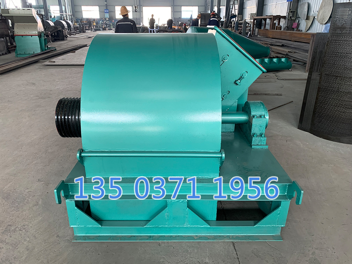 大型木屑粉碎機(jī)視頻