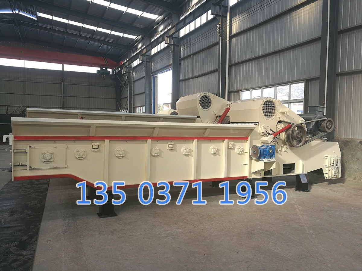 木材粉碎機(jī)多少錢一臺(tái)1200型110kw