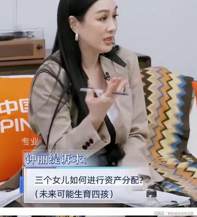 代孕风波离奇大拐弯？私密细节全被抹，大咖摇身变身科研狂人！